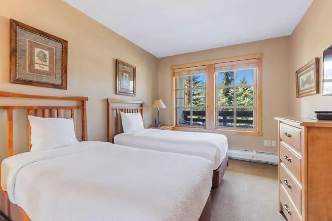 Pp219 Passage Point 2br 2ba *